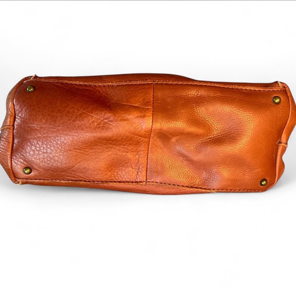 🧡American Leather Co. Austin Triple Entry Bucket Hobo Bag in Brandy Brown - Picture 5 of 5